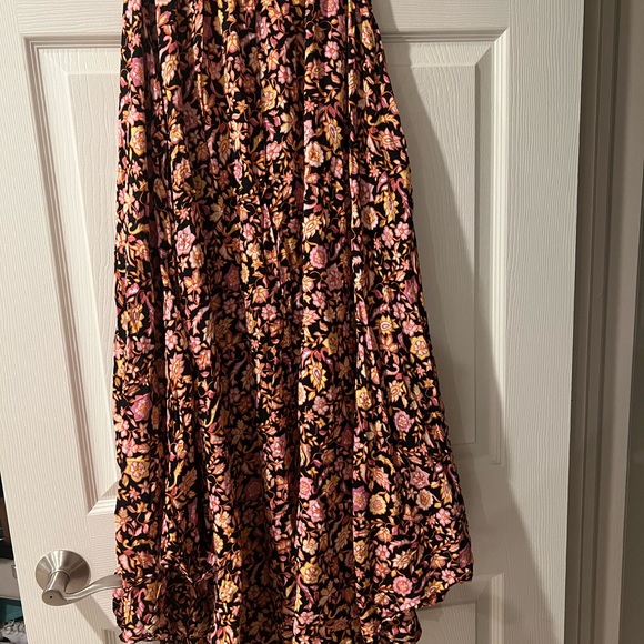 Kivari Pink and Black Floral Maxi Skirt - Picture 2 of 3